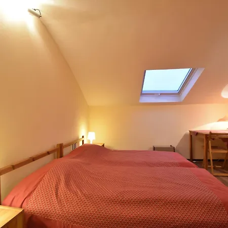 Rustic Vacation Home, Baneux Feriehus Lierneux