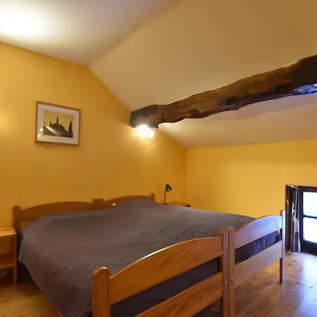 Rustic Vacation Home, Baneux *